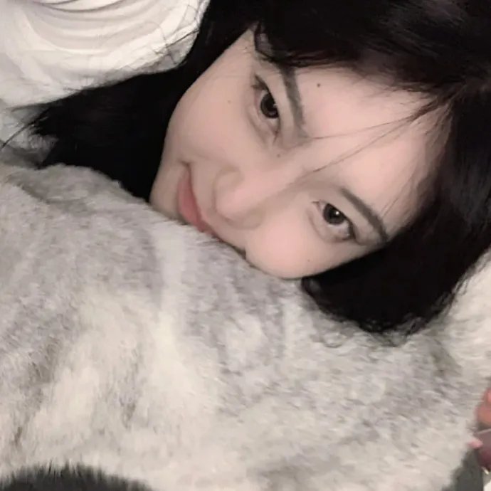 闯入星河的微光